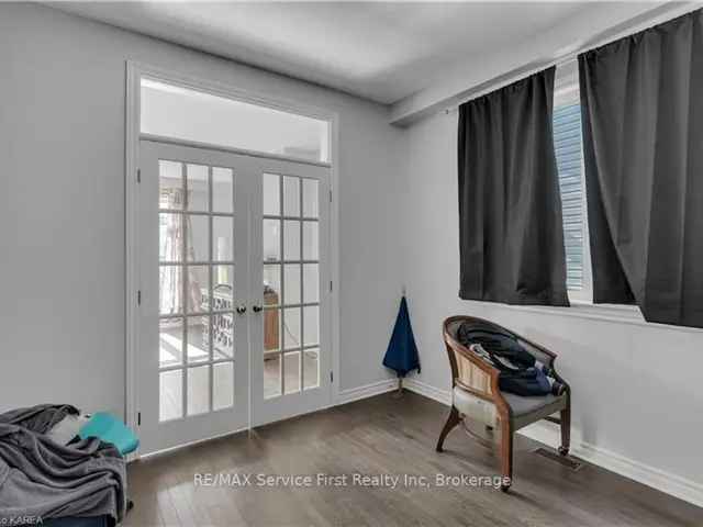 House For Sale in Kingston, Ontario