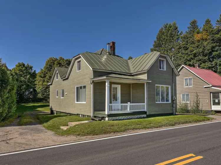 One-and-a-half-storey house for sale, 300, Rue St-Michel, Sainte-Émélie-de-l'Énergie - Proprio Direct