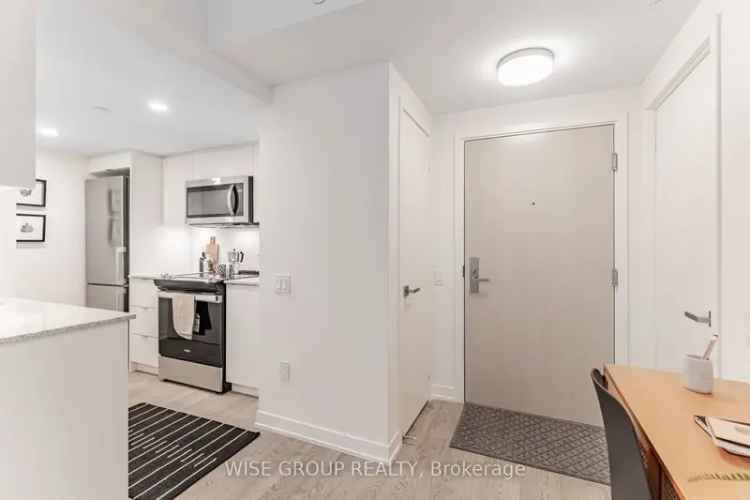 Condo For Sale in Toronto, Ontario