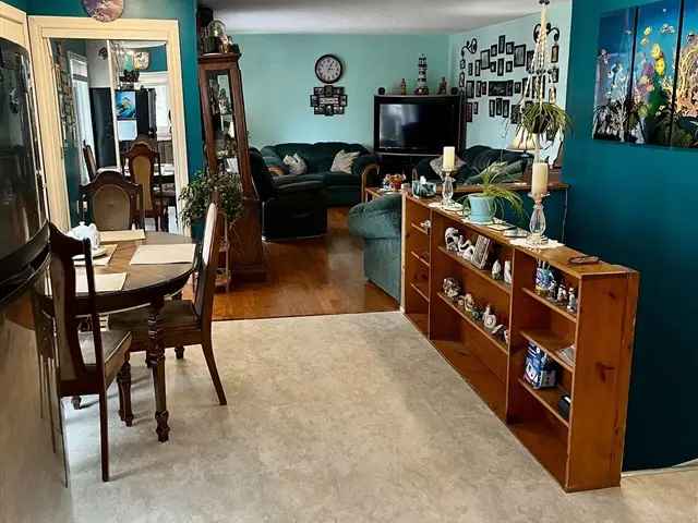 Live Work Property 4 Bedroom 1 Bath Garage Shop Retail Space