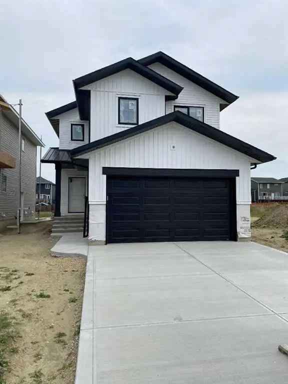 House For Rent in Blackfalds, Alberta