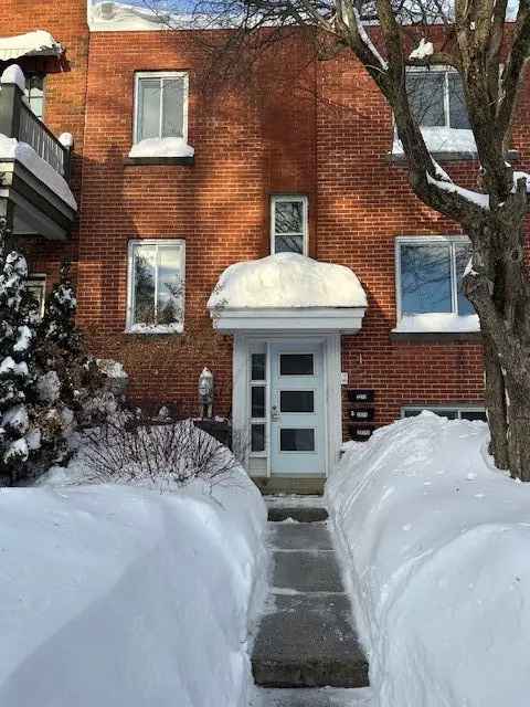 Apartment For Rent in 2271, Avenue Beaconsfield, Montreal, Quebec