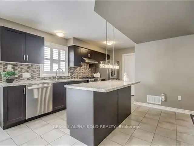 House For Sale in Innisfil, Ontario