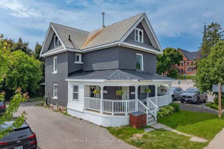 House For Sale in Orillia, Ontario