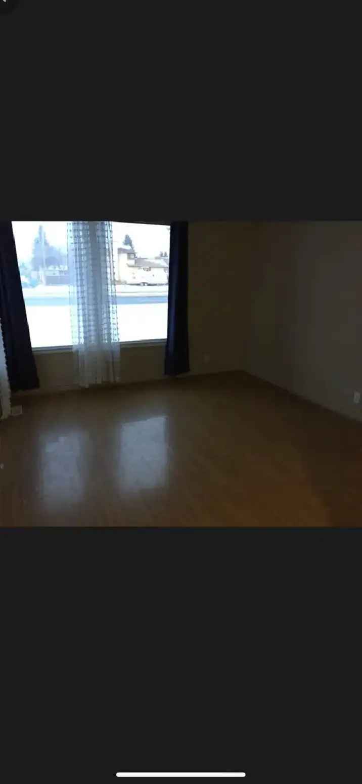 3 Bedroom House for Rent in Castleridge NE