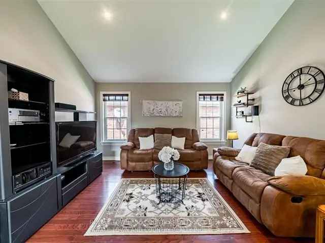 House For Sale in Kawartha Lakes, Ontario