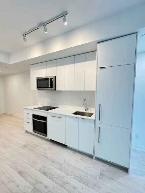 Luxury 1-Bedroom Unit Near Yonge Sheppard Subway