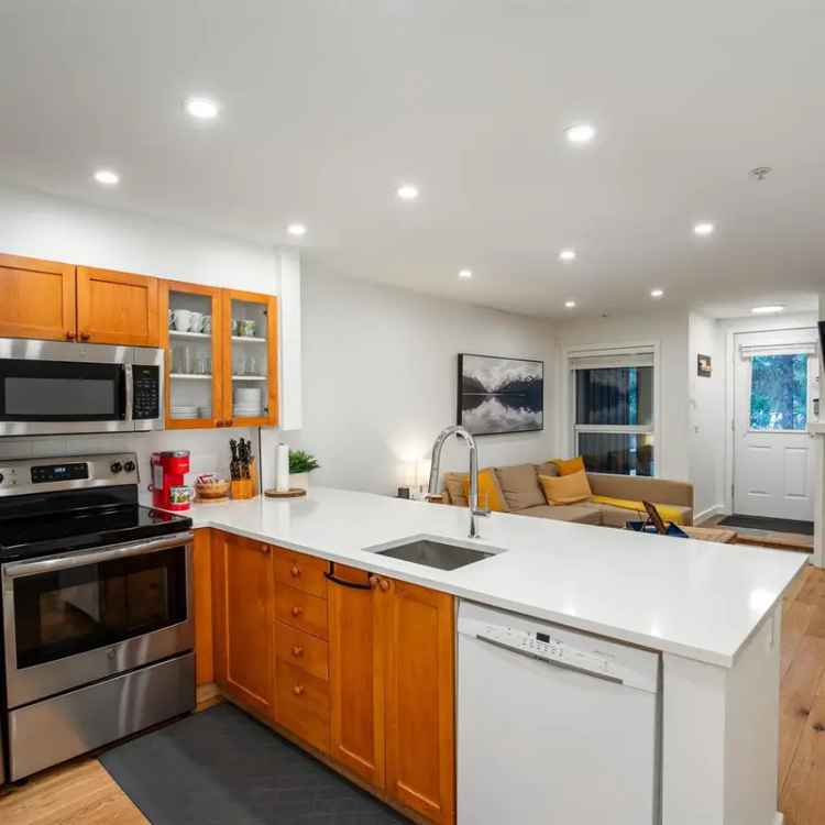 Whistler Townhouse for Sale - 2 Bed 2 Bath - Glaciers Reach