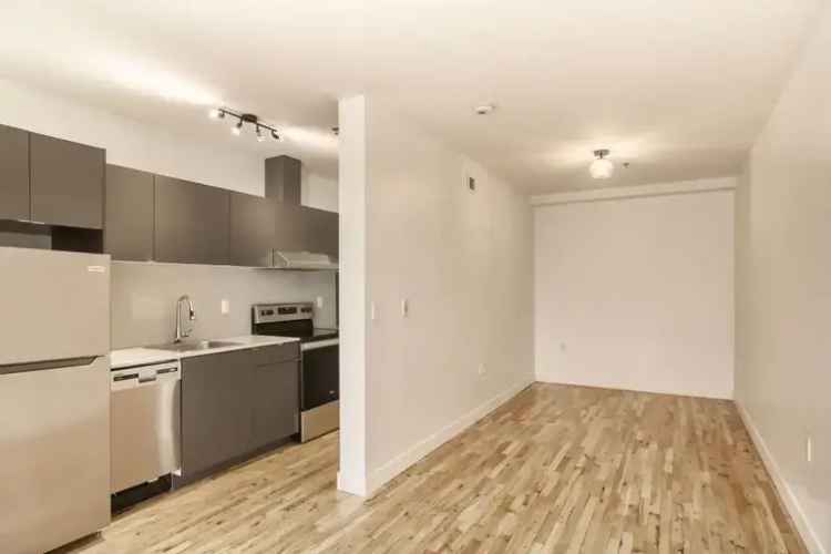 Apartment For Rent in Montreal, Quebec