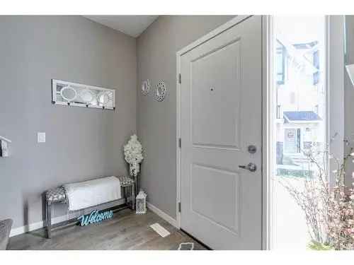 3 Bedroom Townhouse For Sale in Nolan Hill Calgary