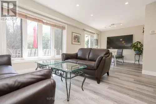 4 Bedroom Detached House For Sale in Clarkson, Mississauga