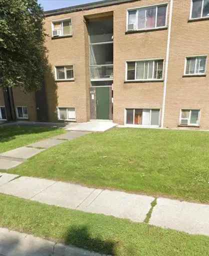 Apartment For Rent in 852, Trafalgar Street, London, Ontario