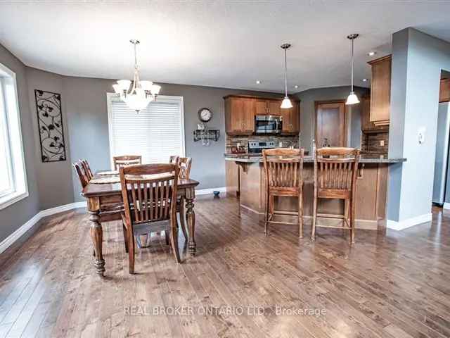 3-Bedroom 4-Bathroom Family Home with Pool and Finished Basement