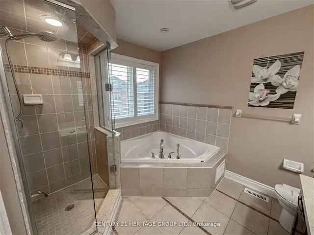 Beautiful 3BR 4 Washroom Family Home