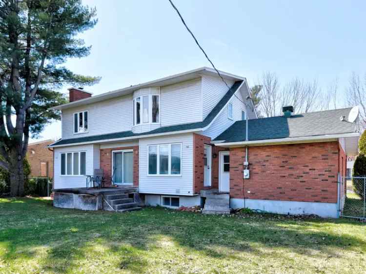 Two or more storey for sale, 827, Rue Bordeleau, Joliette - Proprio Direct