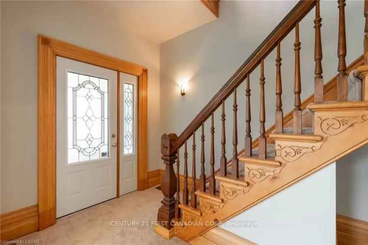 House For Sale in Middlesex Centre, Ontario