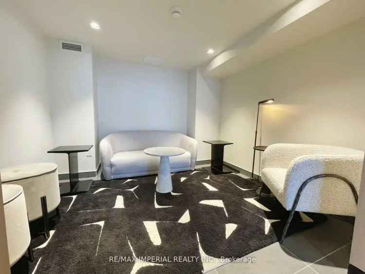 Condo For Sale in Hamilton, Ontario