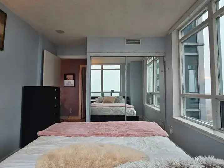 Furnished luxury 2 bedrooms 2 bathrooms condo