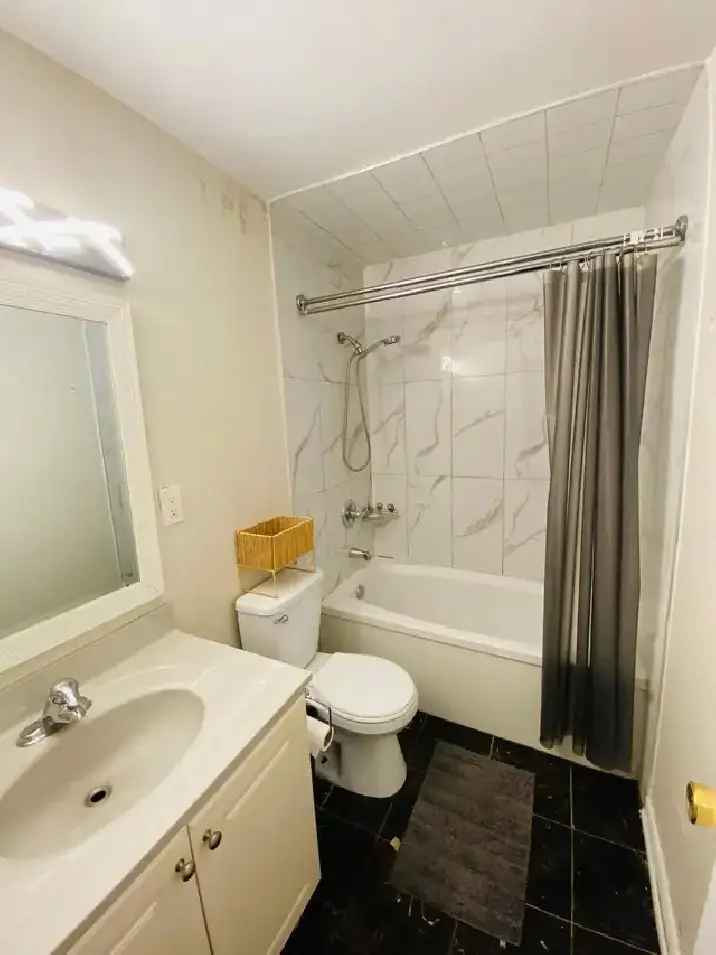 Furnished 2-Bedroom Condo Kingston Lawrence Scarborough