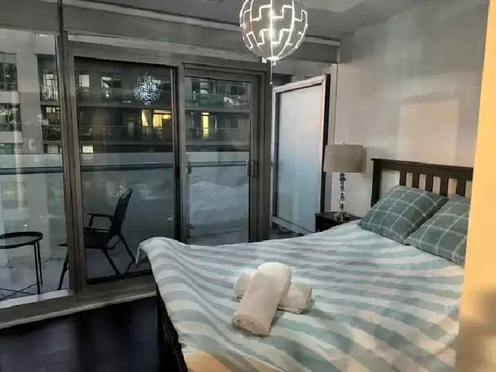 Entire 3 1 bed room condo beside Union Station for rent