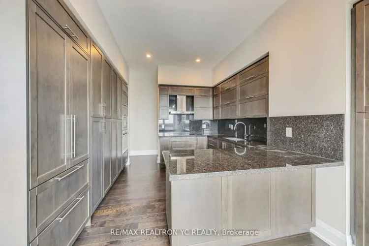 Condo For Sale in Toronto, Ontario