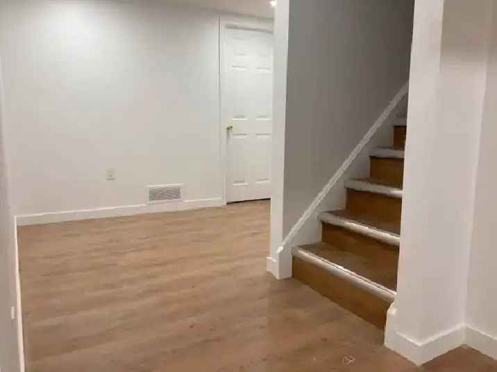 Newly Renovated Large Basement Private Room for Rent