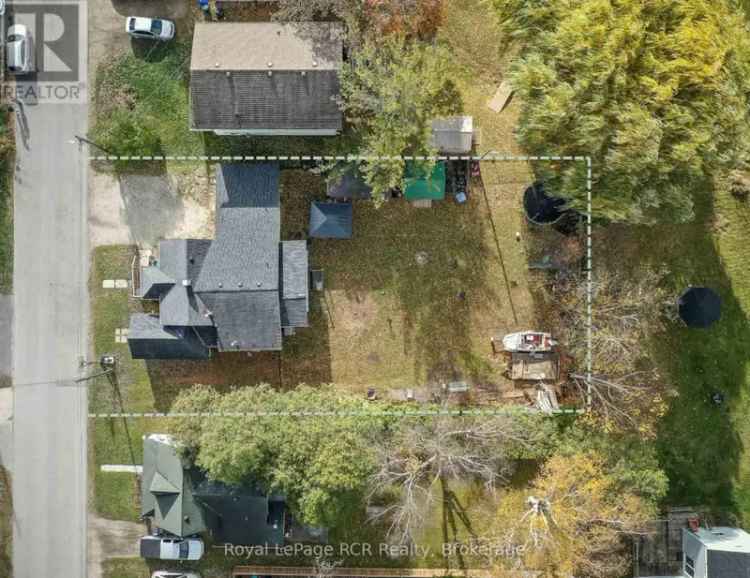 Stayner Family Home 3 Bedroom Bungalow Near Schools