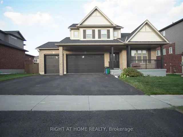 Stunning 4+2 Bedroom Home 2.5+1 Bath 3-Car Garage Finished Basement