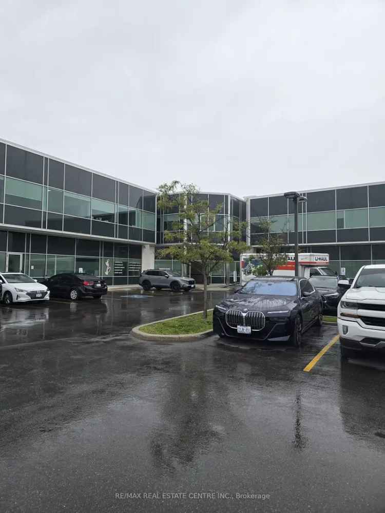 Commercial property For Sale in 11, Tristan Court, Ottawa, Ontario