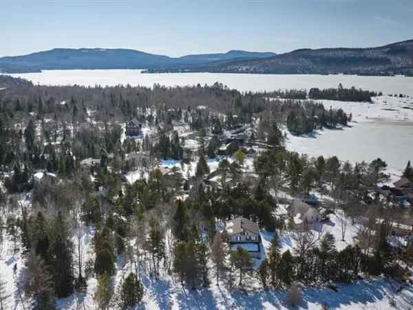 3-Bedroom House for Sale on Lac Archambault St-Donat