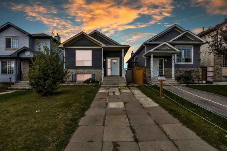 House For Rent in Calgary, Alberta