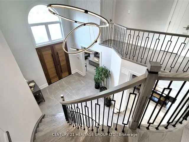 Luxurious 5000 Sq Ft Detached House Richmond Hill