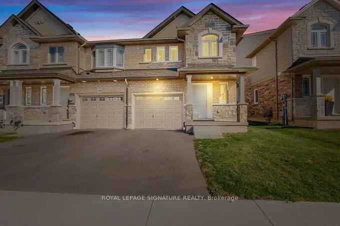 House For Sale in Hamilton, Ontario