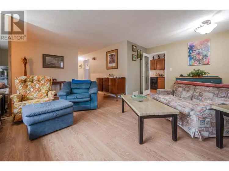 Royal Lepage Locations West