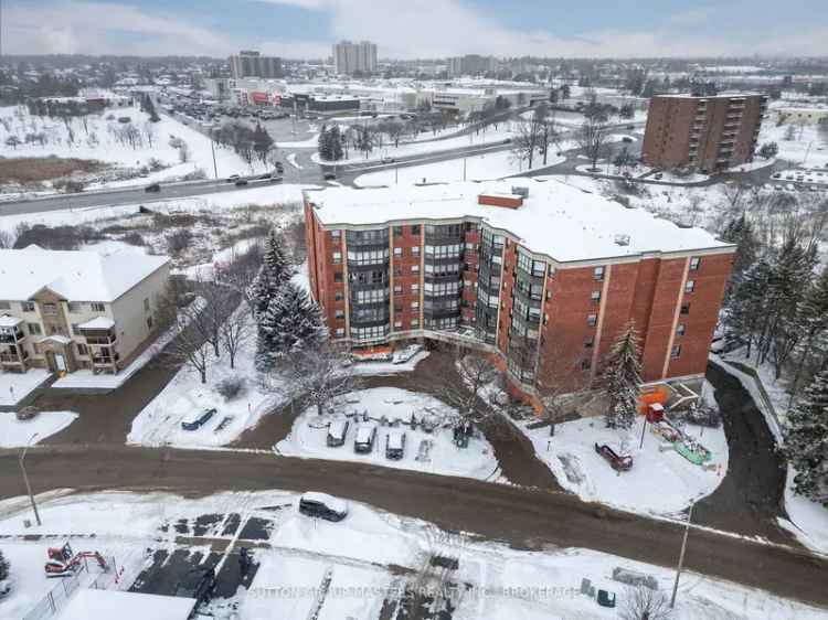 2-Bedroom Condo in King's Gate West Kingston