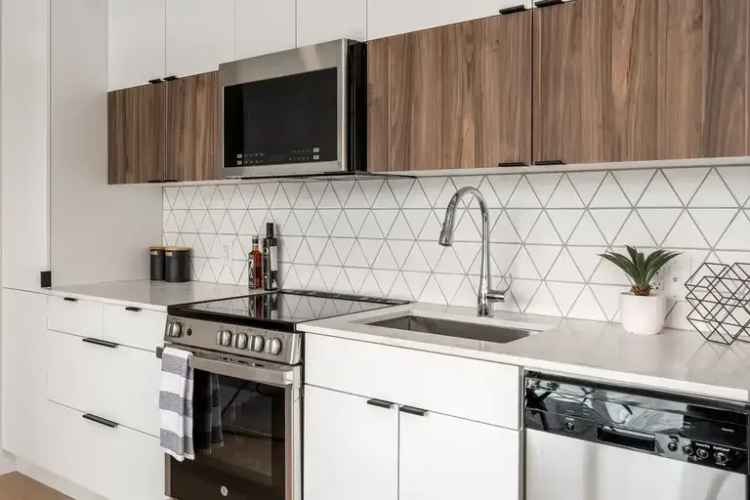 Downtown Edmonton Apartments - Limited Time Incentive