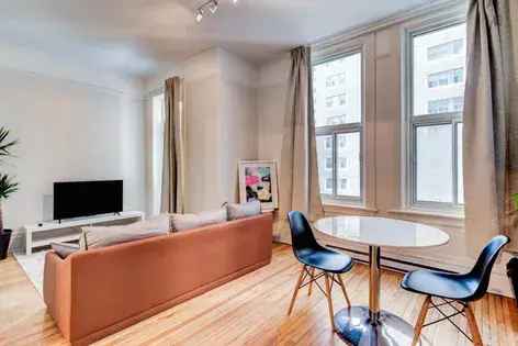 1 room room of 65 m² in Montreal