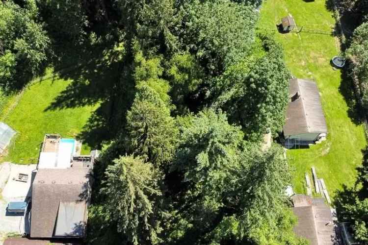 1 Bedroom Home on 1 Acre in Albion Maple Ridge