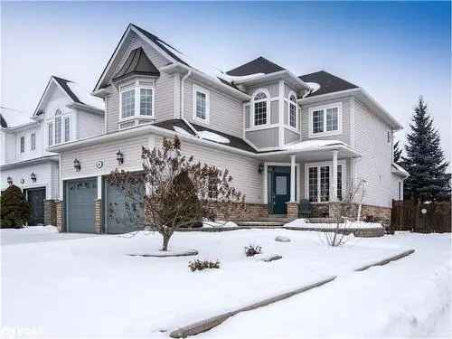 House For Sale In Barrie, Ontario