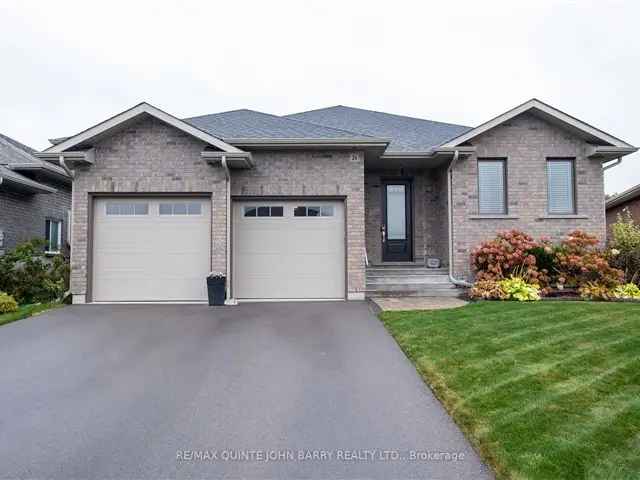 House For Sale in Quinte West, Ontario