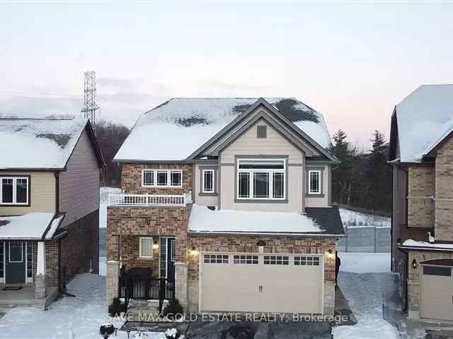 Exceptional Legal Duplex 3600 Sqft Walkout Basement