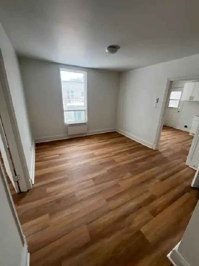 3 1/2 appartement à louer, Lachine disp. Immédiatement