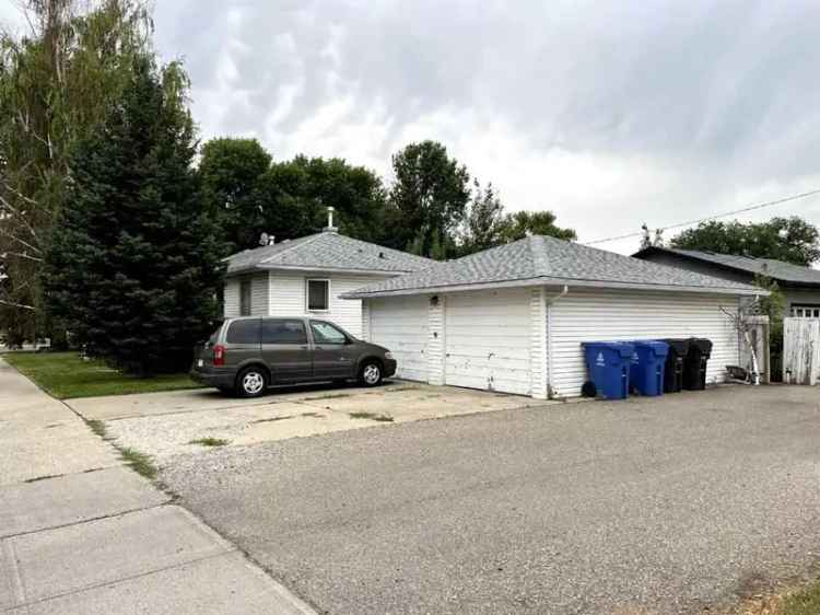 Duplex For Rent in Lethbridge, Alberta