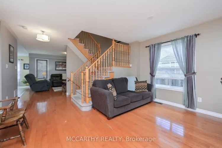 House For Sale in Ontario