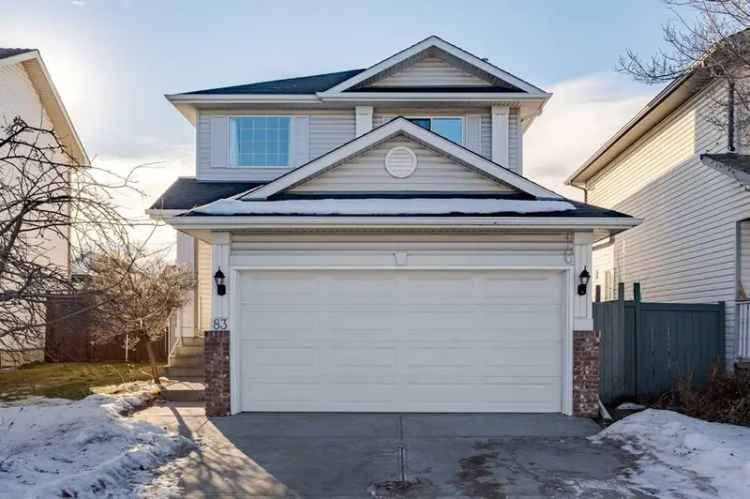 Buy House in McKenzie Lake with Modern Updates and Private Backyard