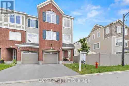 Luxury 3-Story Townhome in Trail West Kanata