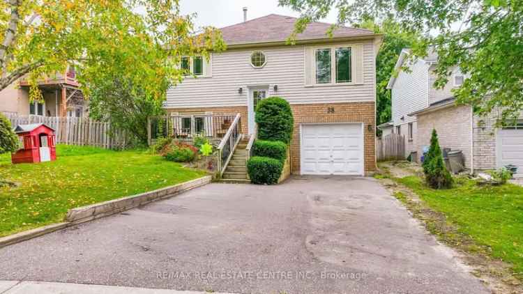 House For Sale in Orangeville, Ontario