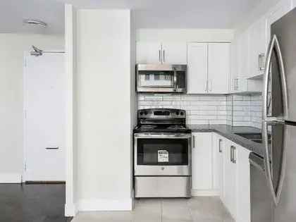 1 room studio of 259 m² in Toronto