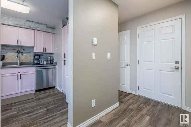 Rent a Well Kept Upgraded Townhome Style Apartment in St Albert