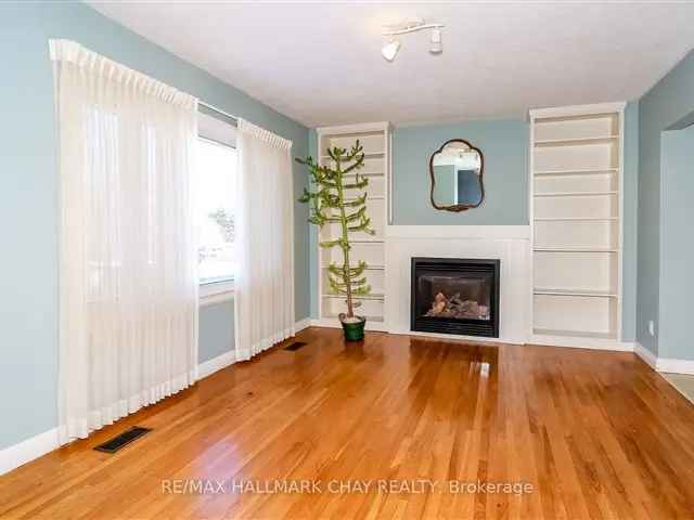 Charming All Brick Bungalow In Barrie's East End